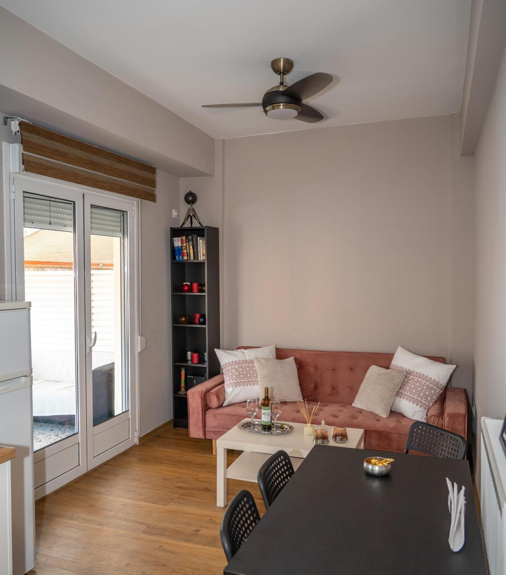 Acropolis Terrace View Apartment เอเธนส์ ภายนอก รูปภาพ